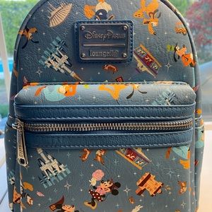 Mickey and Friends AOP Disneyworld Loungefly